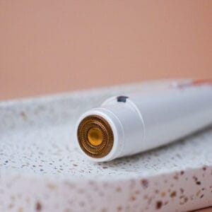 Depilador Flawless com Luz LED e Carregador USB